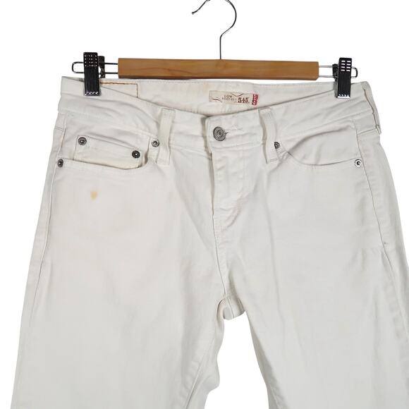 Vintage Y2K Levi's 545 Low Rise Bootcut Cream Denim Jeans Womens 4 - Picture 2 of 6